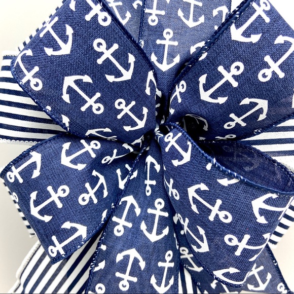 - Handcrafted Navy and white Nautical Wreath Bow - Picture 3 of 6